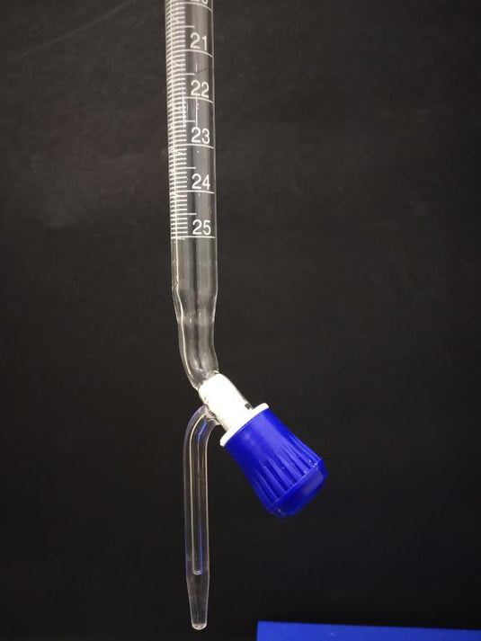 Burette with PTFE stopper, Class A, 25-100mL sizes